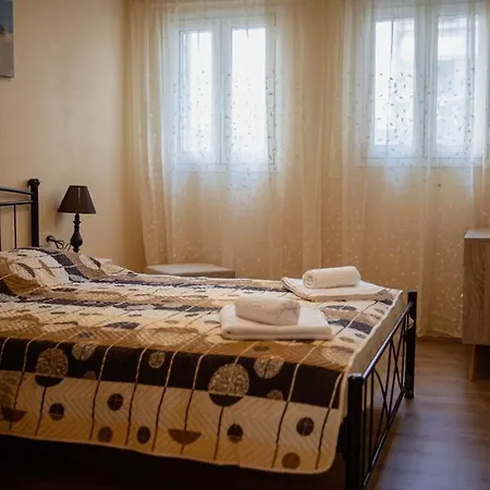 Corfu Town Cozy *